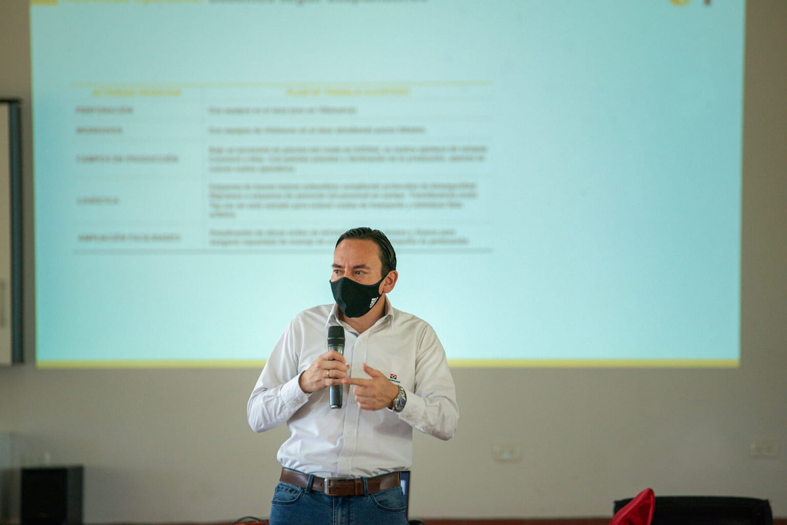 buenos-vecinos-galeria-encuentros-transparencia-25-1