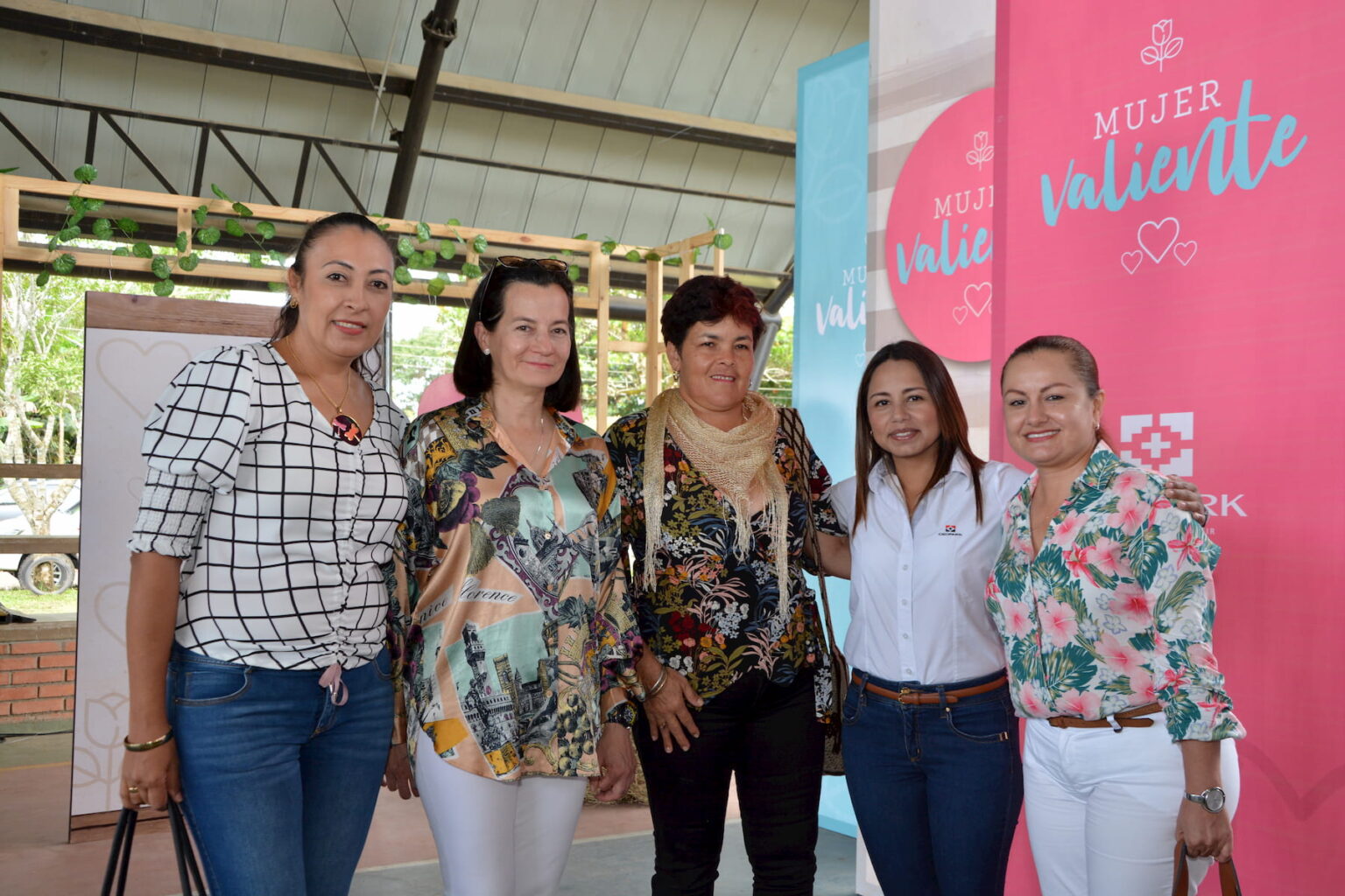 buenos-vecinos-galeria-mujer-valiente10